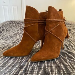 Schutz Fadhila Booties